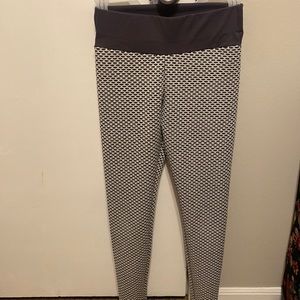 Booty Scrunch leggings!